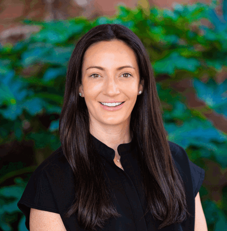 Dr. Amara  Collett Photo